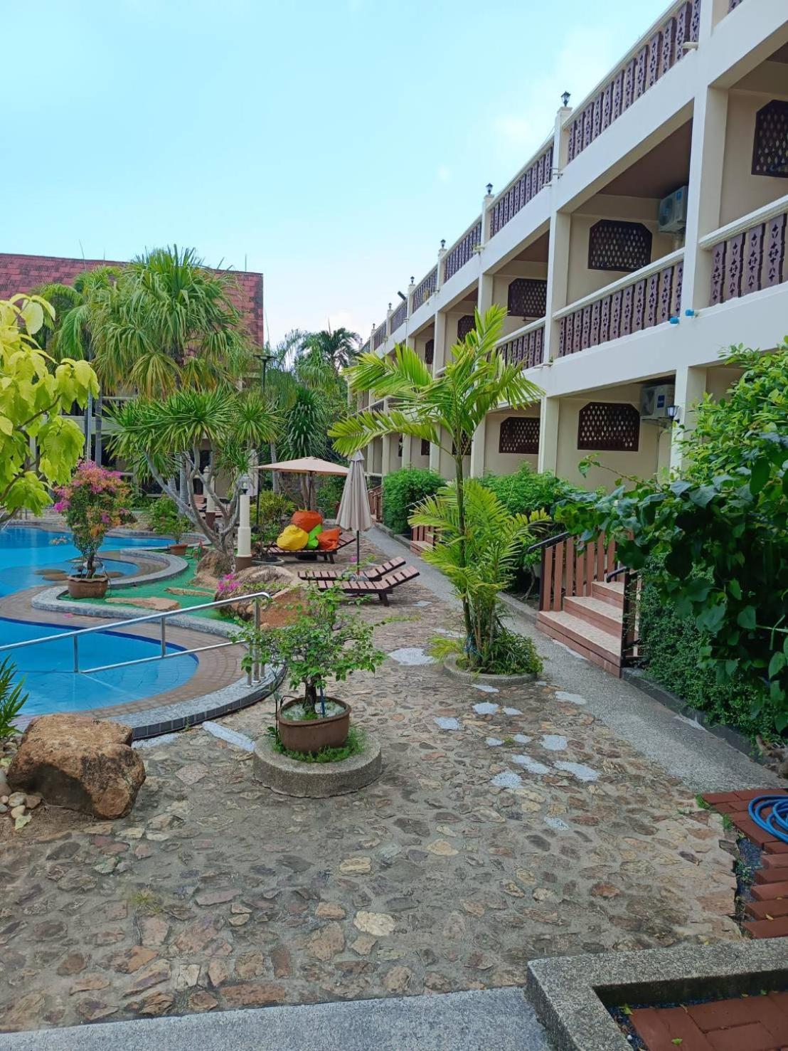 Ban Nam Mao Resort Na Chom Thian Exterior foto